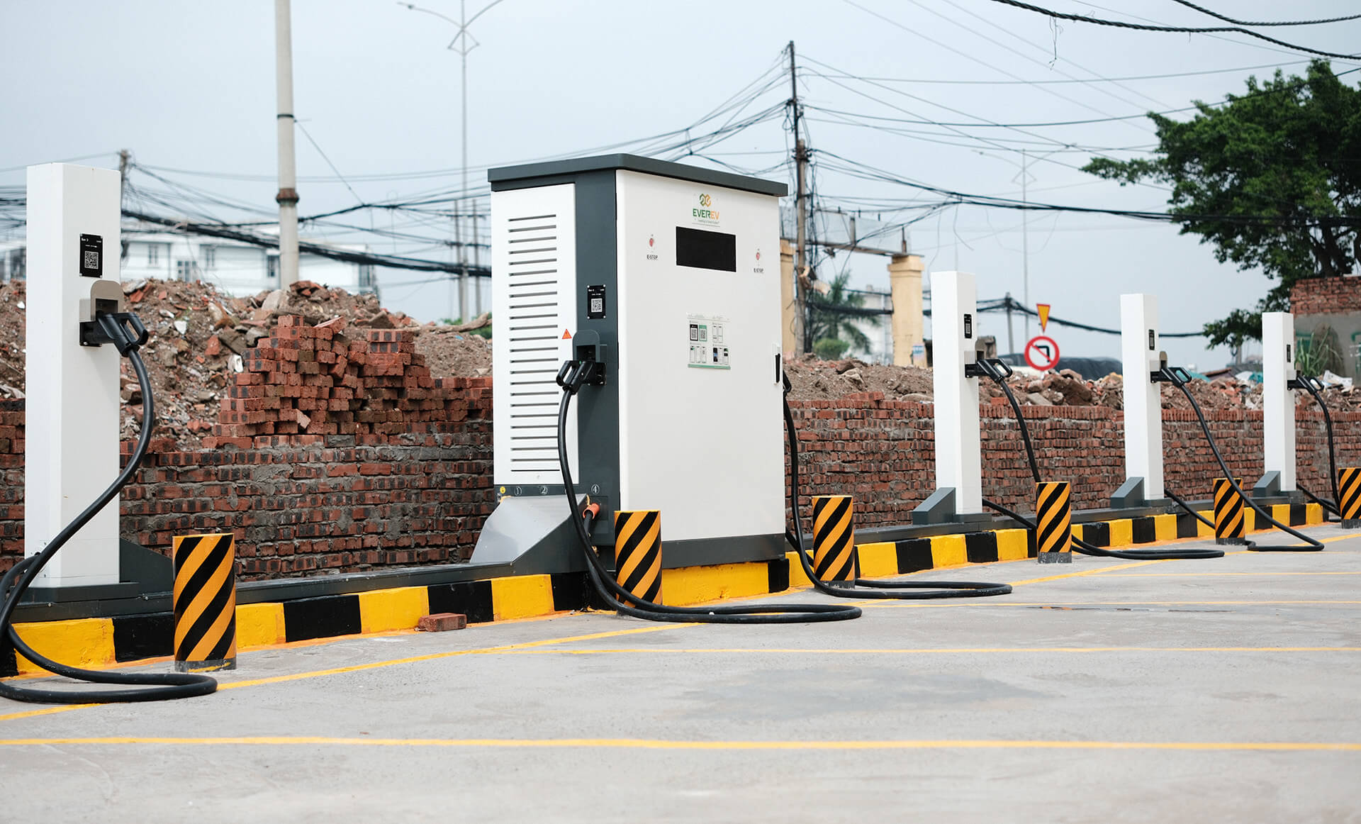 Lợi ích của xe điện đối với người dùng và môi trường