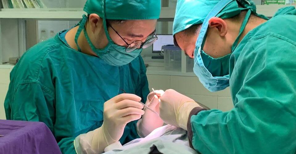 điều trị dính thắng lưỡi tại Quy Nhơn