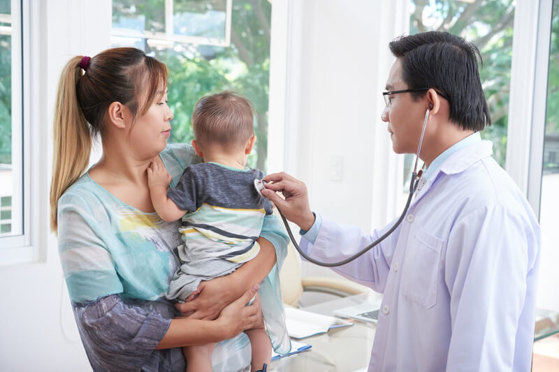 Dính thắng lưỡi không cắt có sao không?